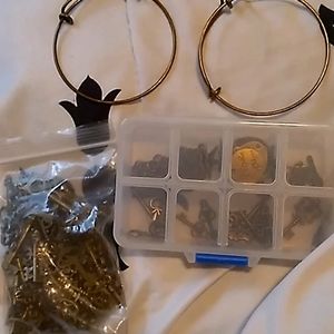2 piece key and pendant bracelet kit